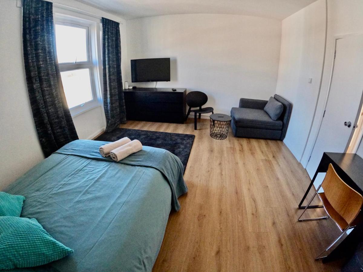 Lovely One Bedroom Flat London Kültér fotó