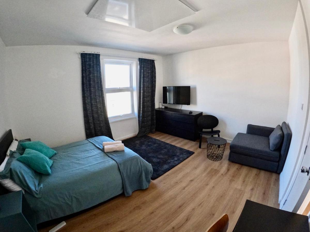 Lovely One Bedroom Flat London Kültér fotó