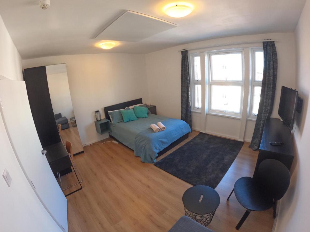Lovely One Bedroom Flat London Kültér fotó