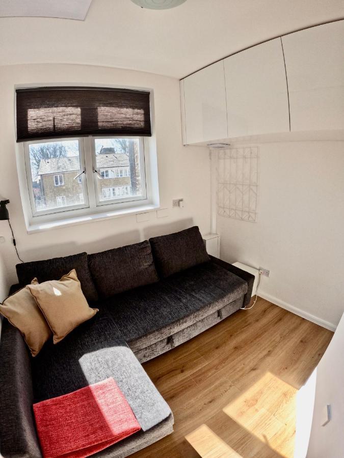 Lovely One Bedroom Flat London Kültér fotó