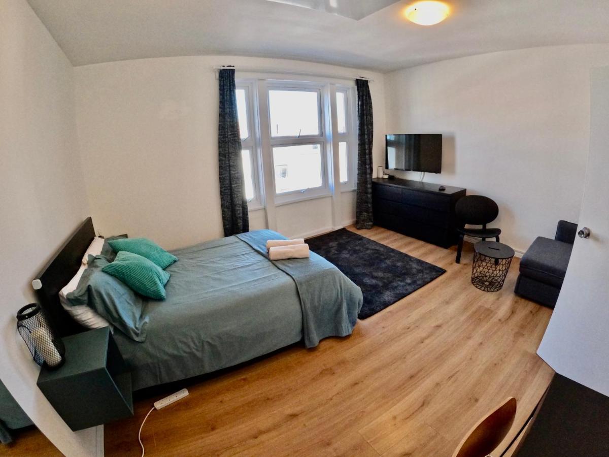 Lovely One Bedroom Flat London Kültér fotó